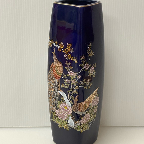 VINTAGE Asian Japanese Vase Peacocks Floral Square Mouth Base Cobalt Blue - Picture 4 of 8